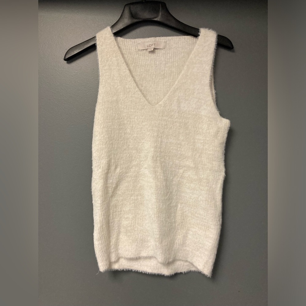 NWOT Loft v-neck tank top. Off white with gold metallic threading.